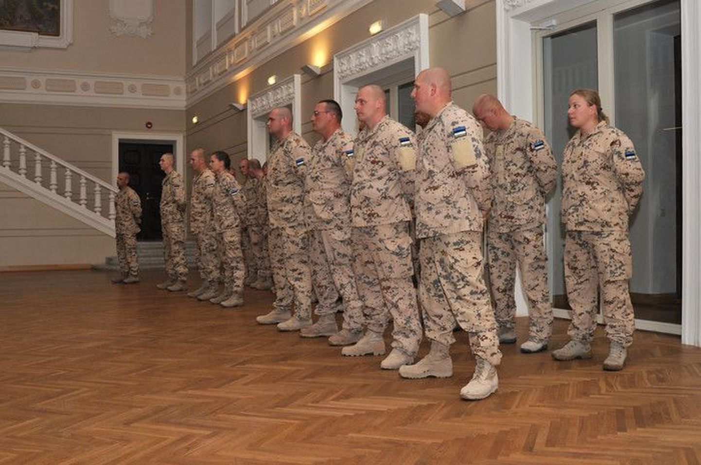 Eesti kaitseväelased jõudsid Iraagist koju.