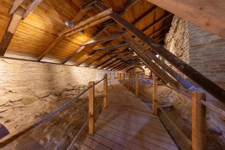Hästi restaureeritud mälestis: Padise klooster.