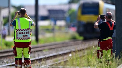 Belgias hukkus rongi ja koolibussi kokkupõrkes mitu inimest