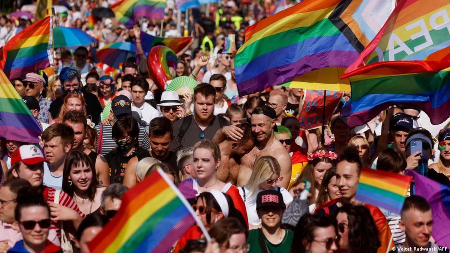 ЛГБТ-парад в Варшаве в 2021 году