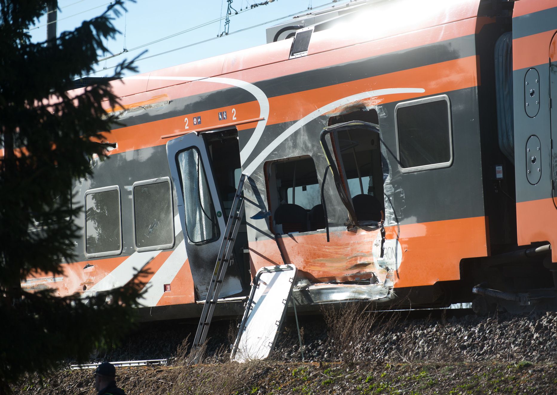 16. aprillil juhtus Harjumaal Raasiku raudteeülesõidul traagiline avarii, milles hukkus kaks inimest.
