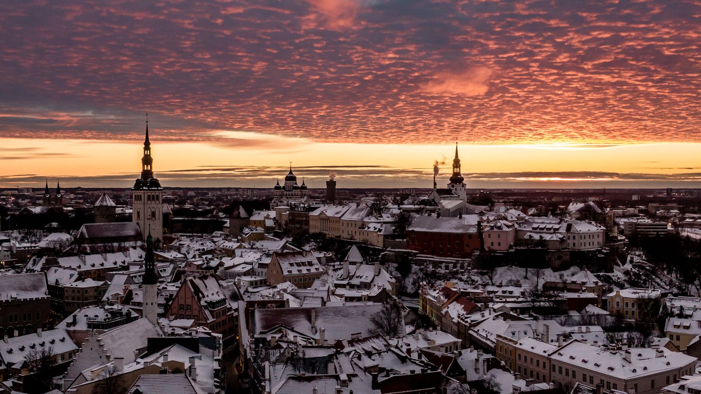 15.02.2021. Tallinn. 
Tallinna vanalinn.

Tallinn Old Town, drone views in winter. 
Foto Sander Ilvest, Postimees