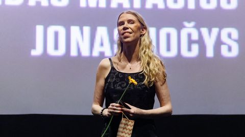 LUGEMISSOOVITUS ⟩ See noorteromaan tuletab meelde, kui vähe me teistest tegelikult teame