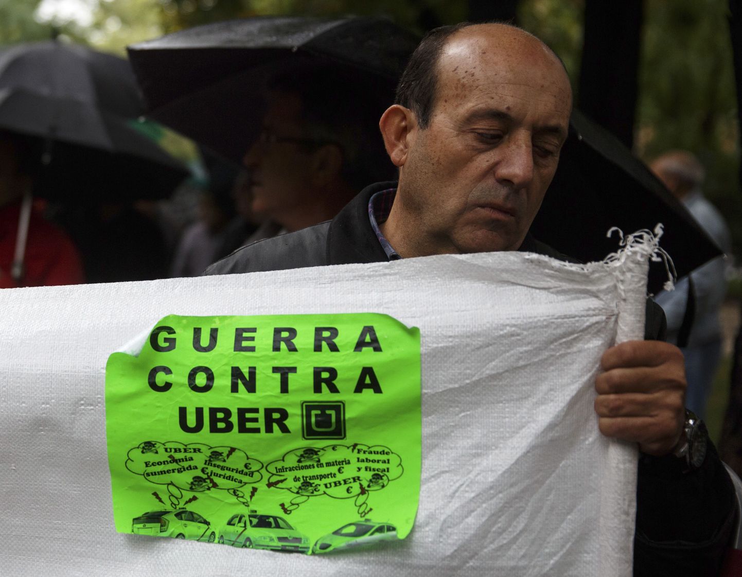 Hispaania taksojuht Uberi vastu protestimas.