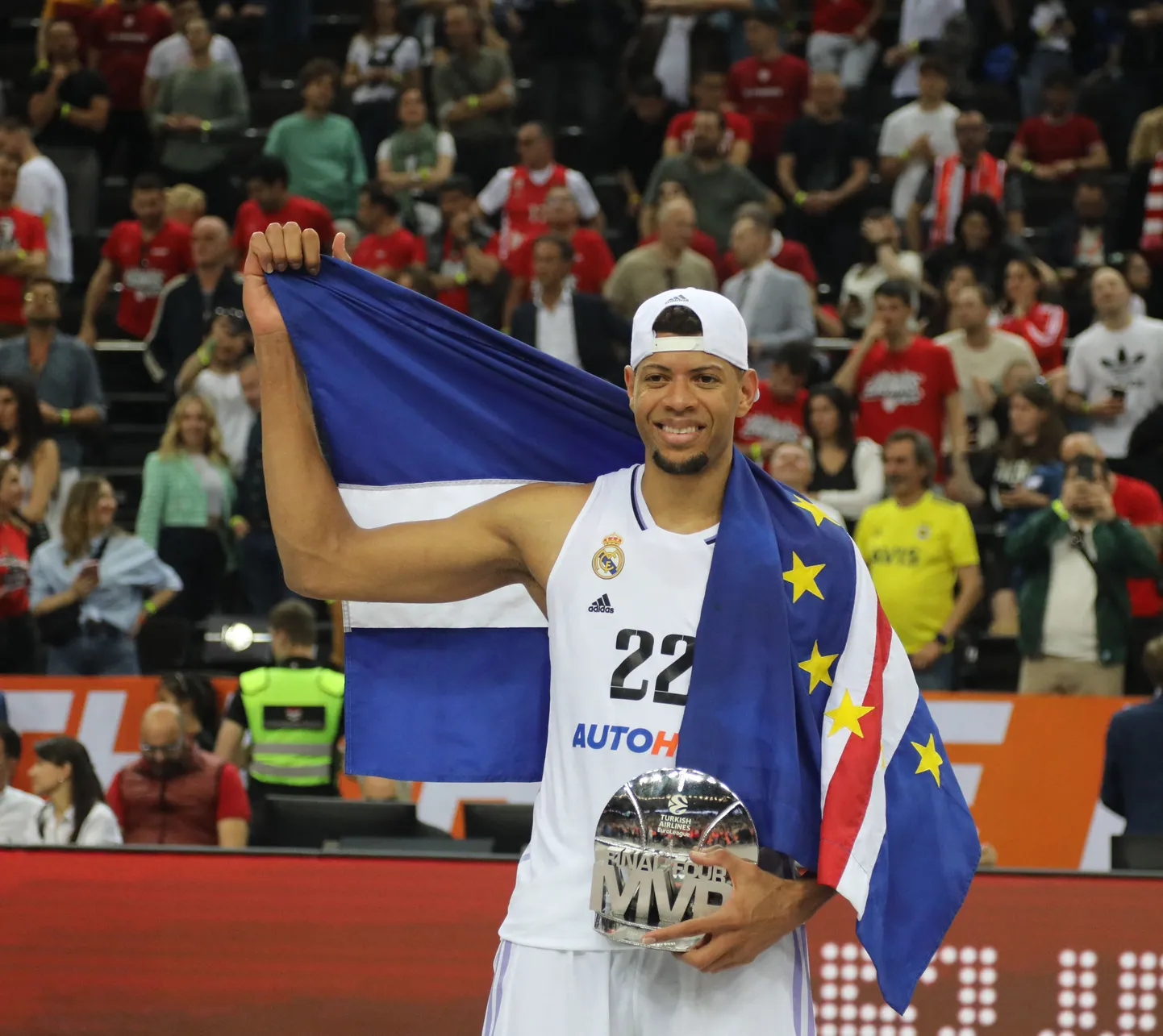 Walter Tavares.