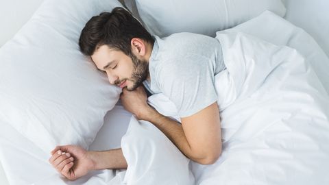 Südamehaiguste ennetamiseks tasub magama minna just sel kellaajal