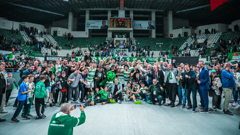 VIDEO ⟩ Hämmastav: Konontšuki koduklubi lõpetas pika kaotusteseeria valitseva Euroliiga meistri ja liidri vastu