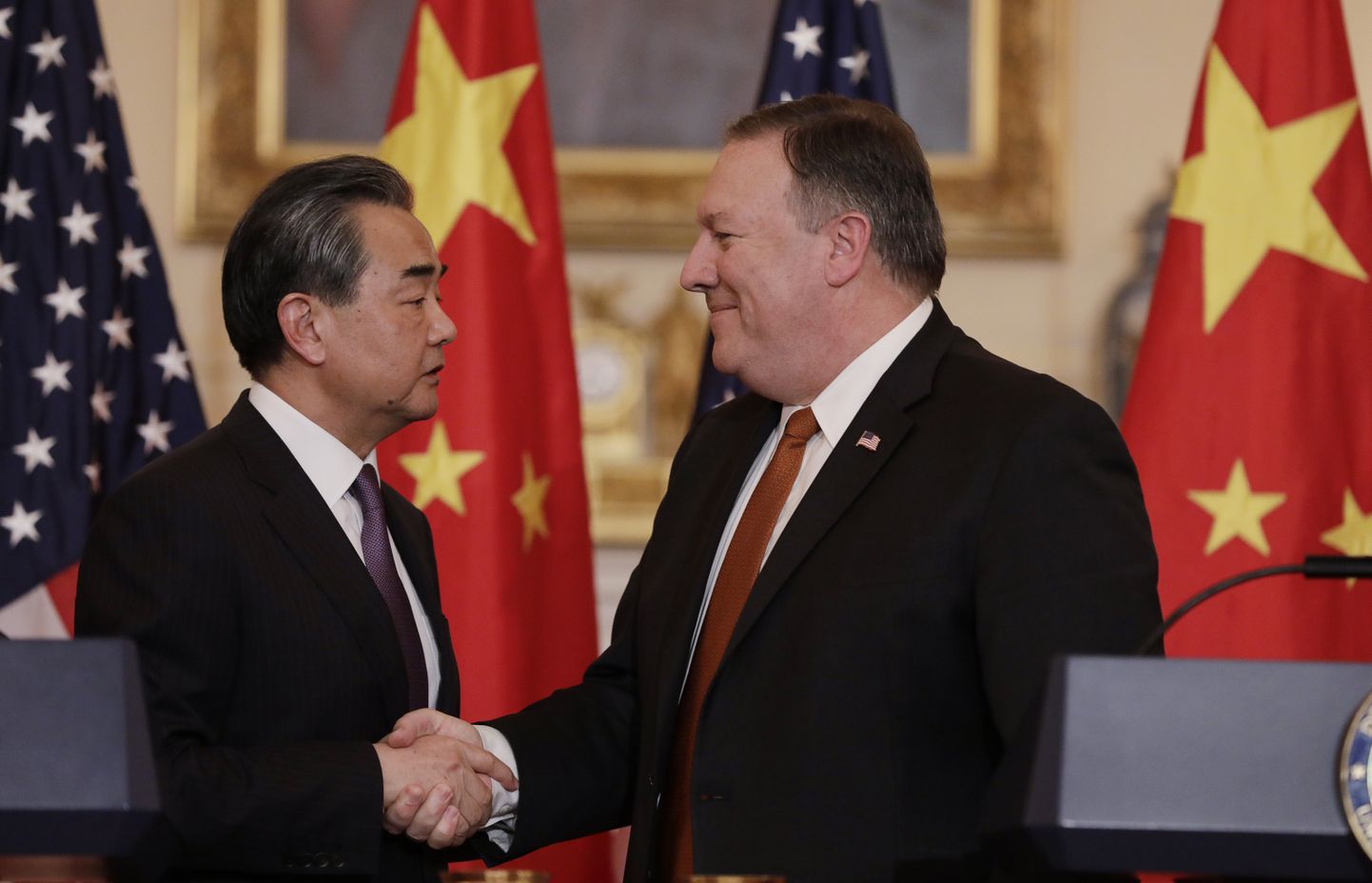Hiina välisminister Wang Yi (vasakul) ja USA välisminister Mike Pompeo.
