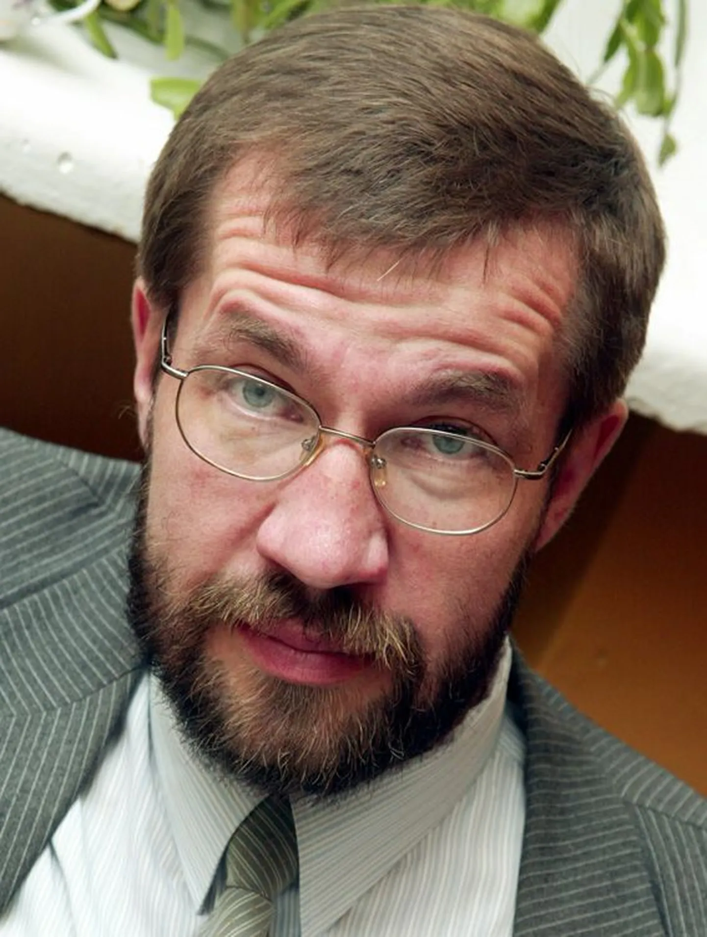 Vilistlane ja praegune õpetaja Olav Mäe.