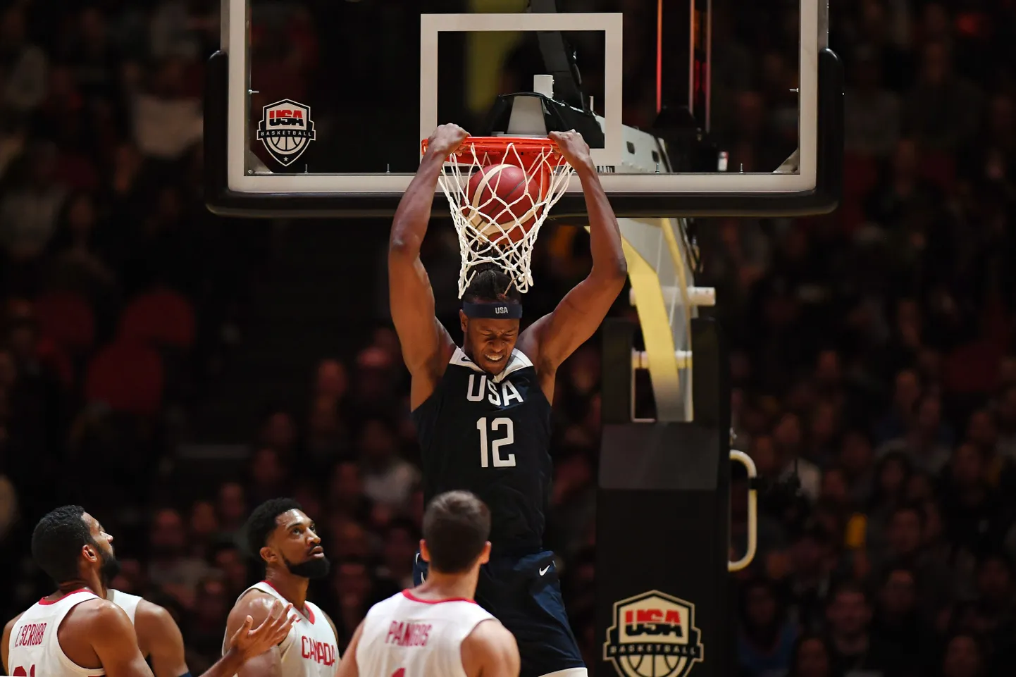 USA korvpallikoondise tsenter Myles Turner.