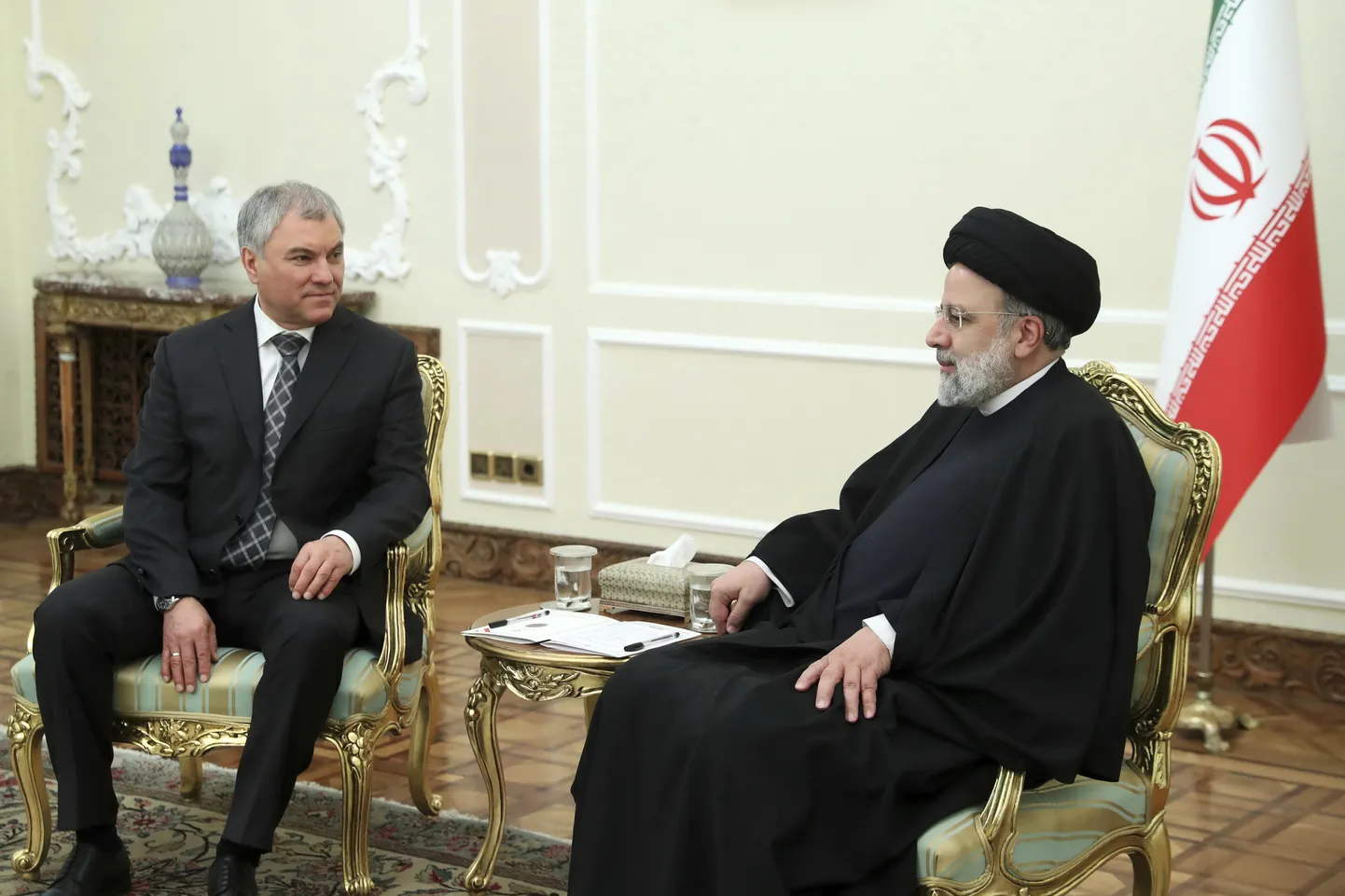 Спикер Госдумы Вячеслав Володин в гостях у президента Ирана Эбрахима Раиси, Тегеран, Иран, 23 января 2023 года. Иран много десятилетий поддерживает террористические группировки в регионе.