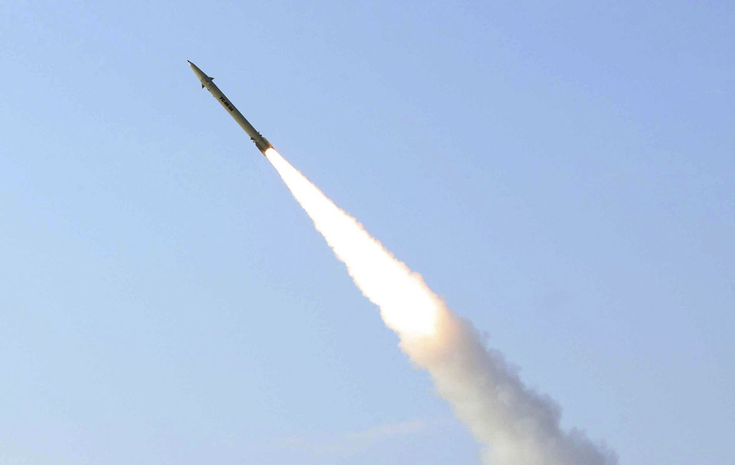 Irānas raķete "Fateh-110". Ilustratīvs attēls