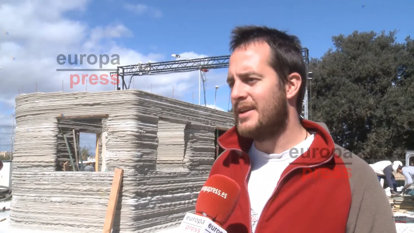 Maja püstitamisest Hispaanias Valencias räägib ettevõtte kaasasutaja Vicente Ramirez.
