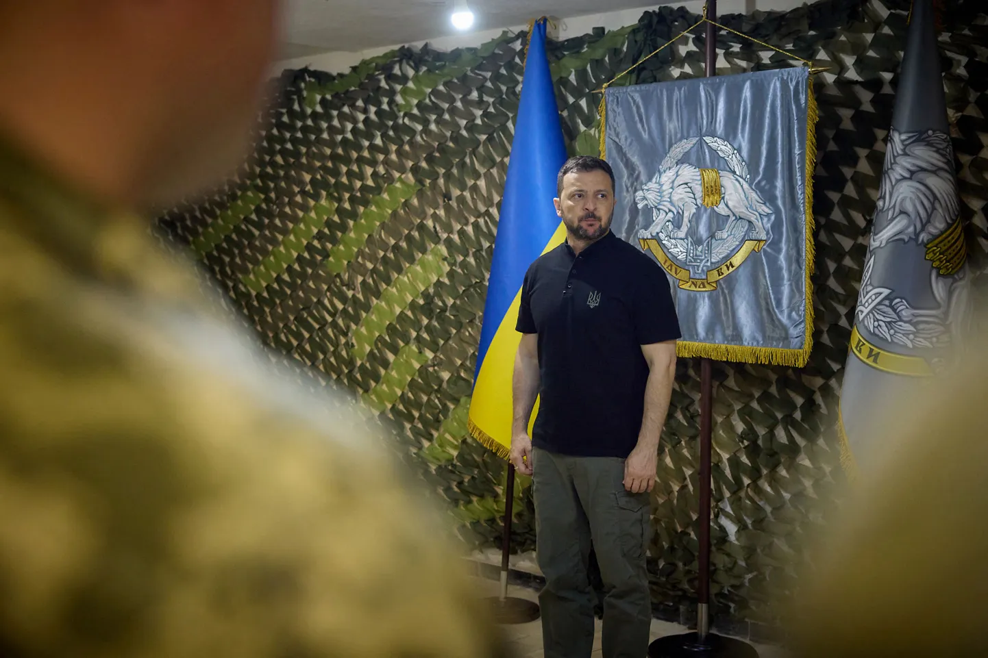 Ukraina president Volodõmõr Zelenskõi Harkivi oblastis.