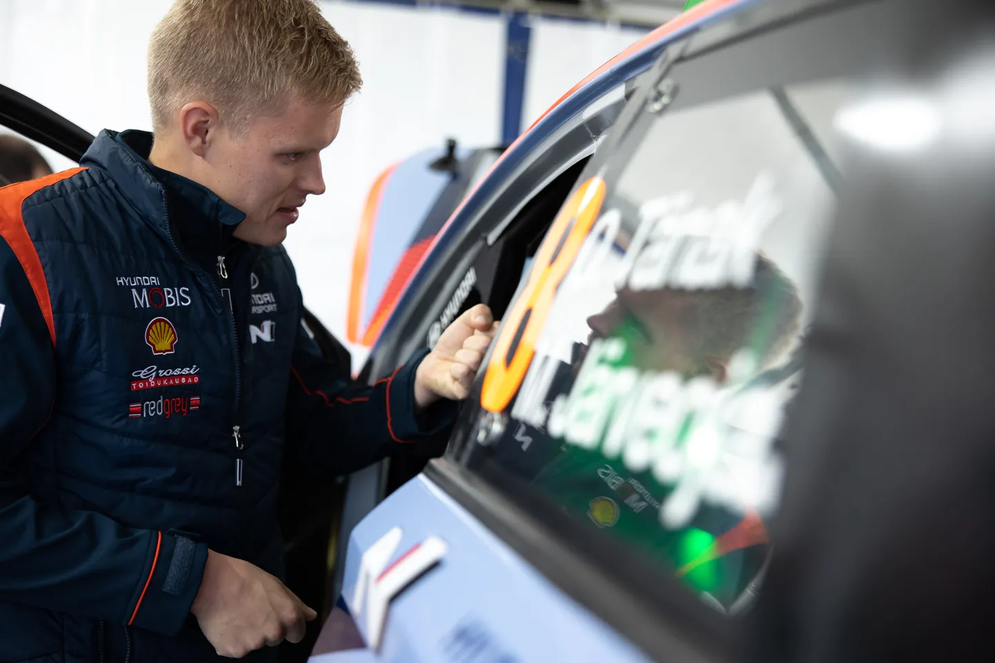 Rallisport on küll Ott Tänaku suur armastus, ent mitte suurim. Selleks on hoopis pere.