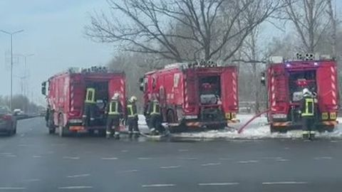 VIDEO ⟩ Rumbulā trešdienas rītā izcēlies paaugstinātas bīstamības ugunsgrēks