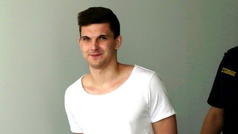 Par naidīgiem komentāriem pret ķīniešiem apsūdzētajam Endziņam piespriež jau izciestu cietumsodu