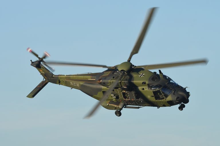 Многоцелевой вертолет NH90, как и Tiger, разработан французами и немцами и призван заменить американские транспортные вертолеты.