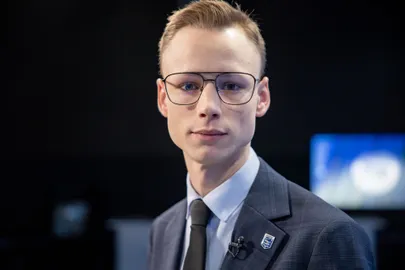Денис Ларченко.