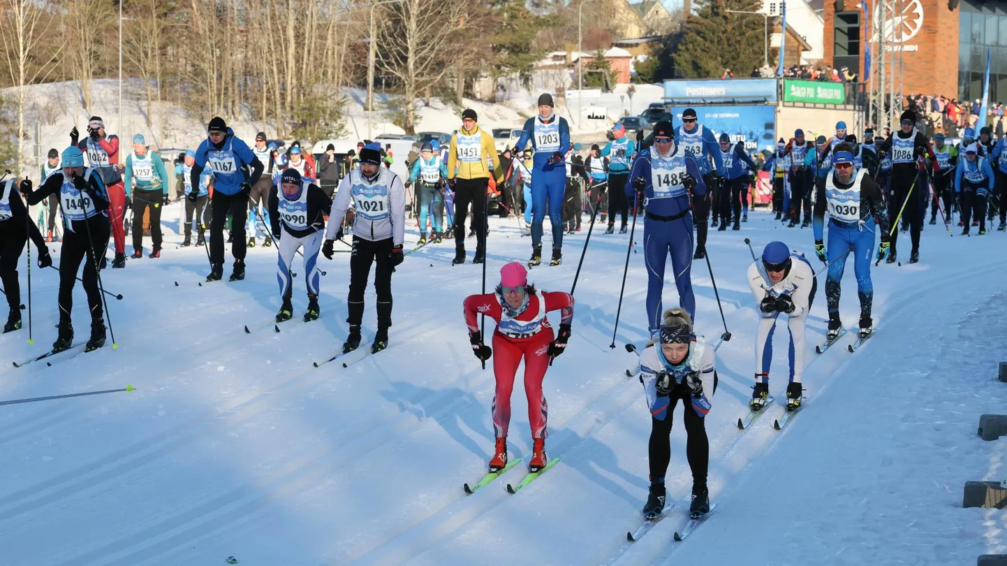 50. Tartu maratoni start Tehvandi suusastaadionil