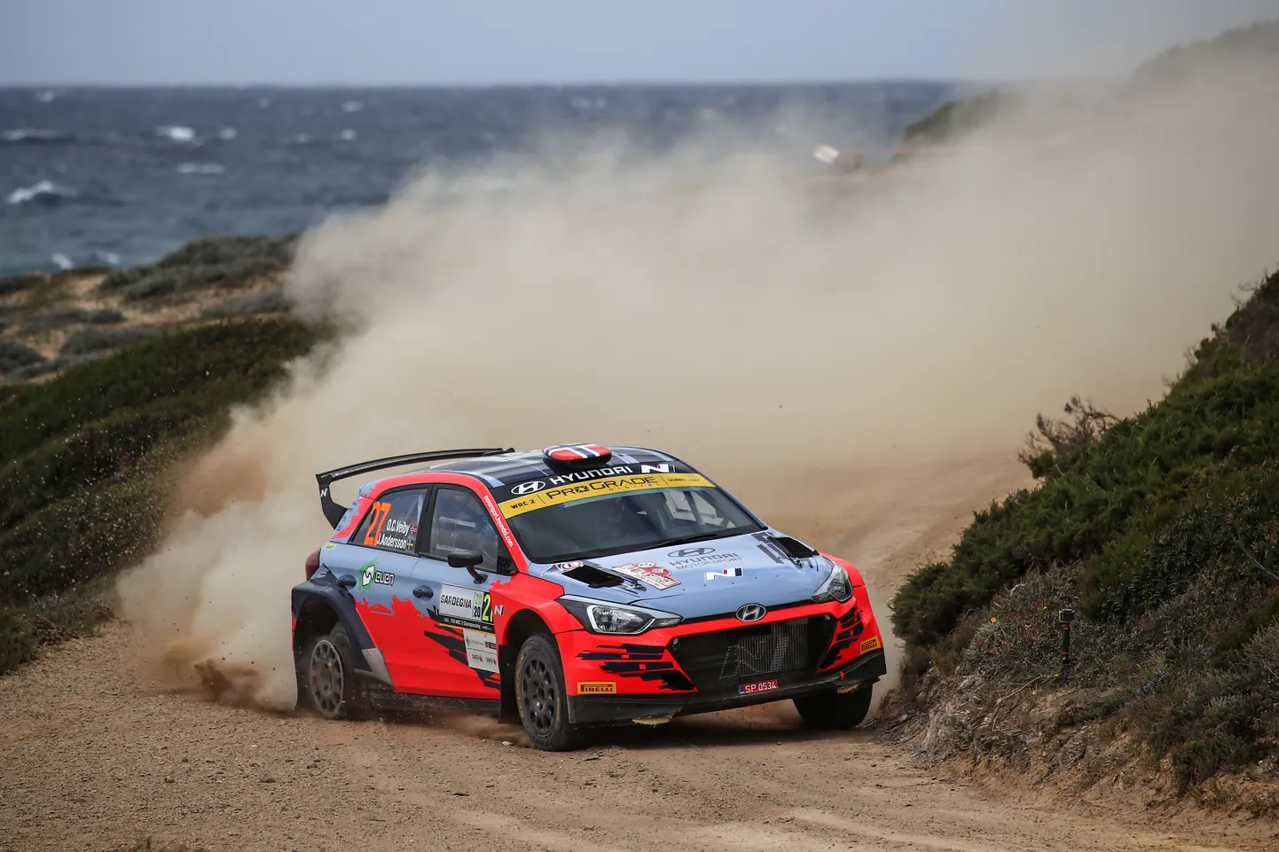 Ole Christian Veiby kihutamas Hyundai R5-masinaga.