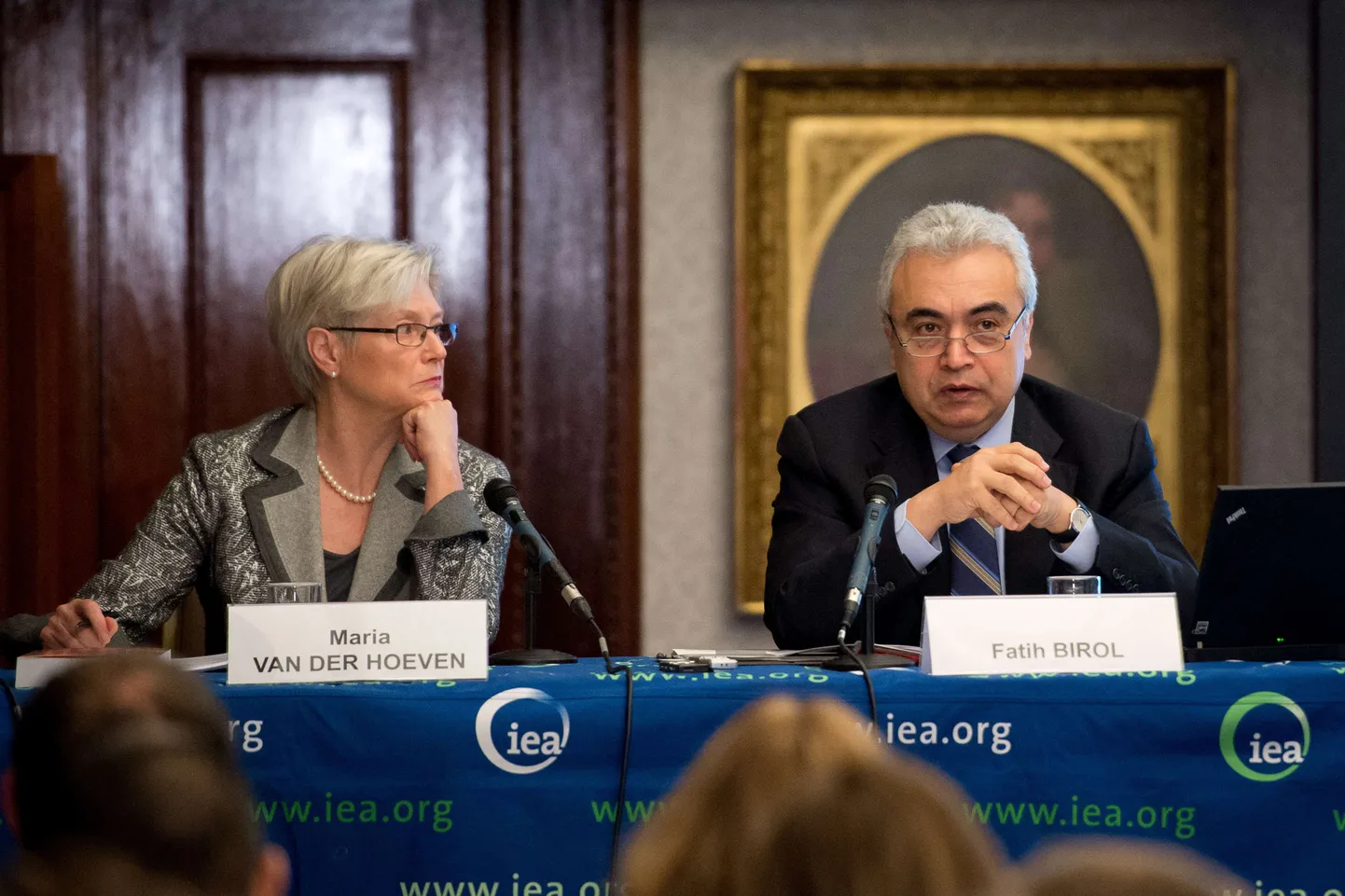 IEA juht Maria van der Hoeven ja peaökonomist Fatih Birol eile Pariisis värsket raportit tutvustamas.