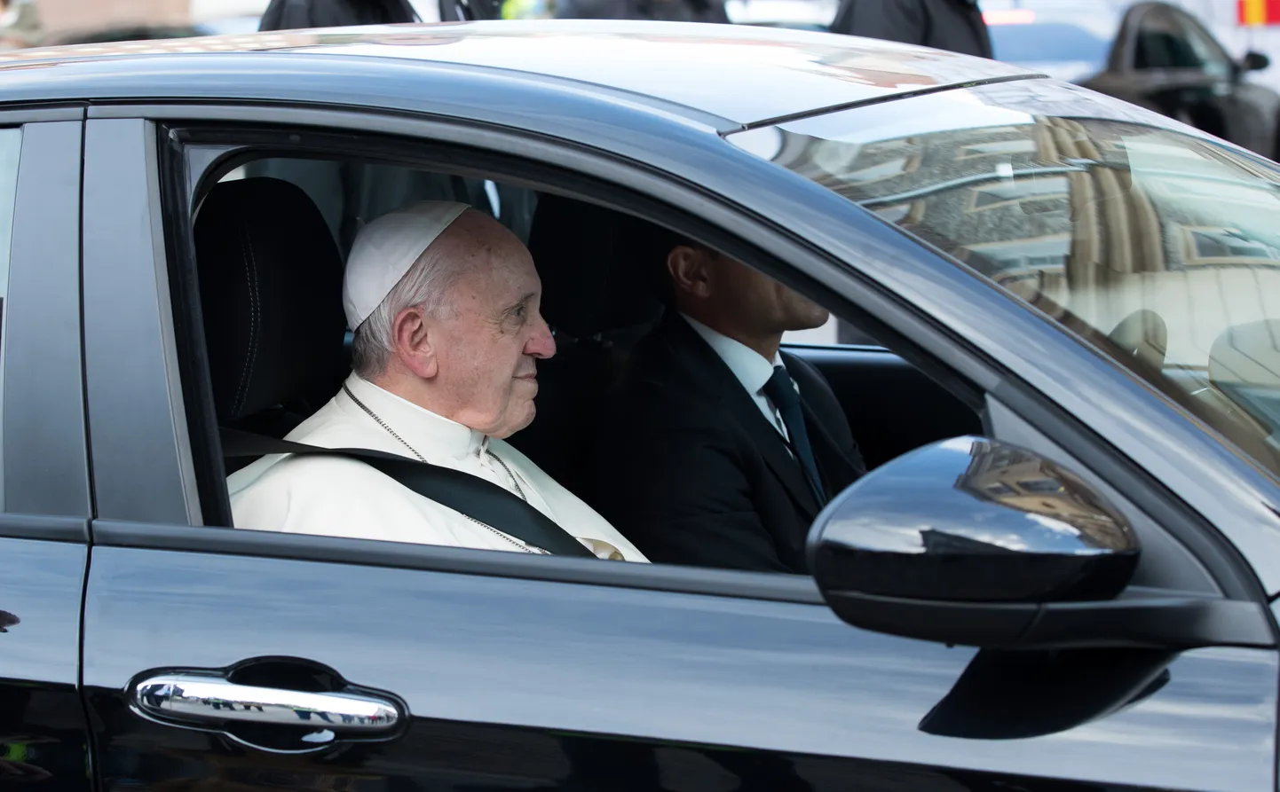 Paavst Franciscus Eestis.