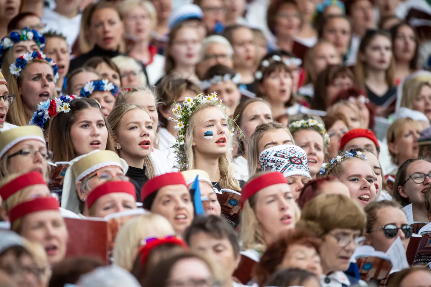 Tallinn, 07.07.2019
XXVII laulu- ja XX tantsupidu „Minu arm“. Laulupeo teine päev, kontsert "Minu Arm"

XXVII Song and XX Dance Festival "My Fatherland is My Love".
XXVII Song Festival concert '"My Love" on Sunday.
Foto: Eero Vabamägi, Postimees Grupp