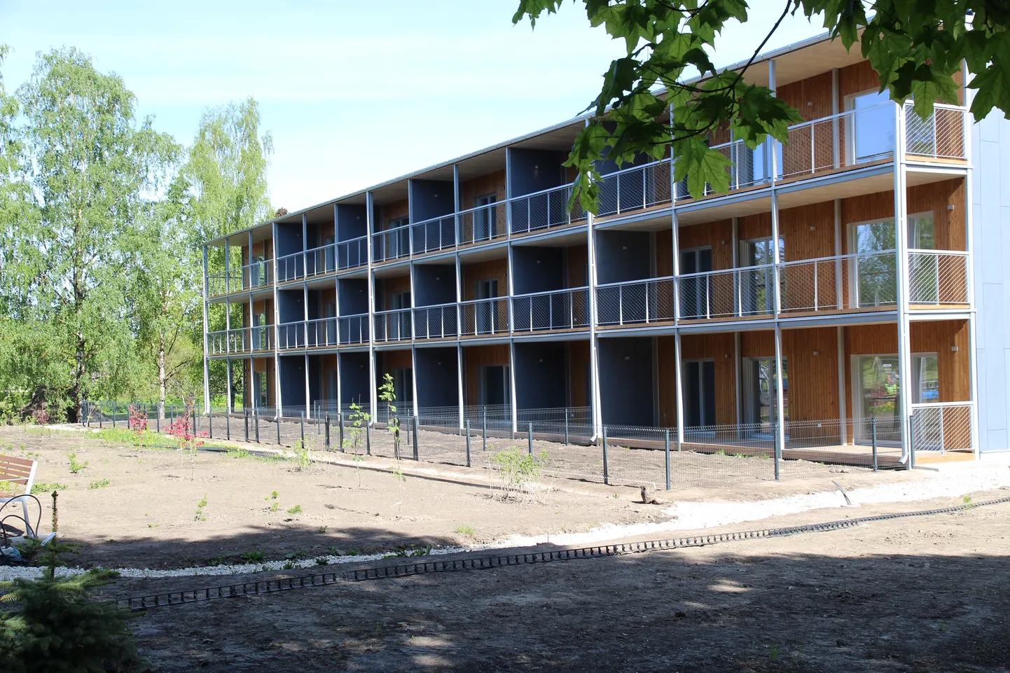 Üürimaja väljast.