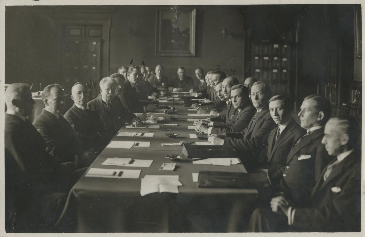 1924. aastal Helsingis toimunud Balti riikide konverents oli üks paljudest, kus kõneldi ka majanduse teemadel, kuid mis otsustavaid arenguid kaasa ei toonud. Eestit esindas sellel konverentsil välisminister Karl Robert Pusta (fotol markeeritud numbriga 4).