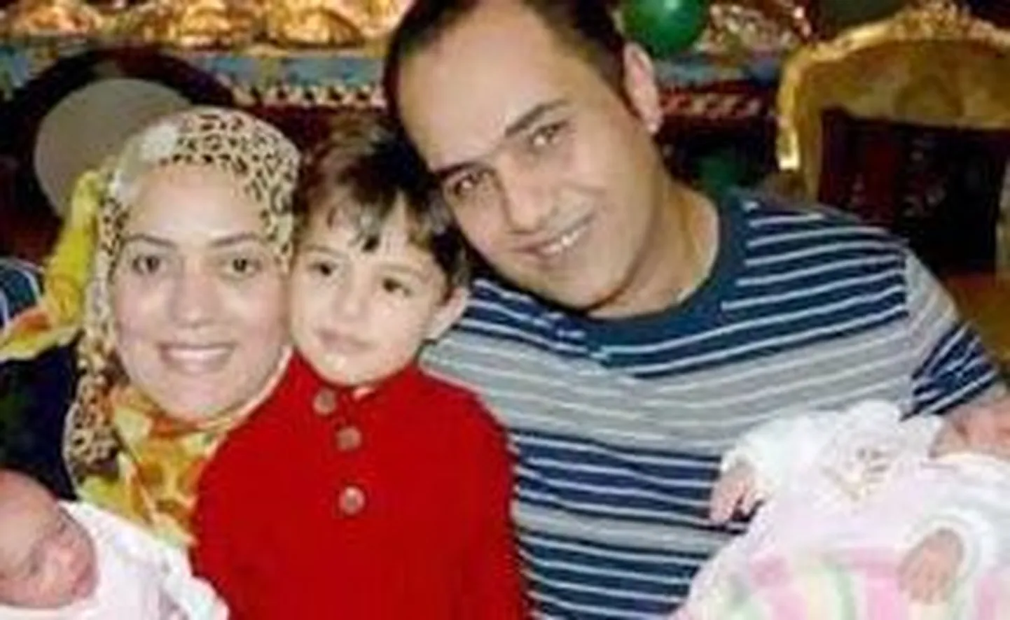 Ahmed ja Reham Ashery oma lastega