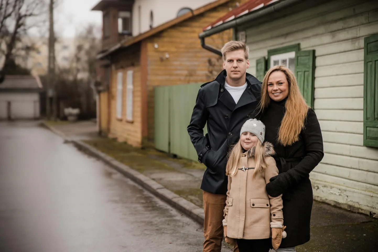 Silver Lätt ja Kristin Tattar 2020. aastal. Pildil koos tütre Isabeliga.