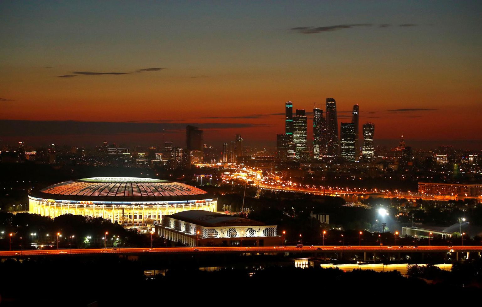 Moskva Lužniki staadiumil toimub jalgpalli finaalmäng Horvaatia ja Prantsusmaa vahel.