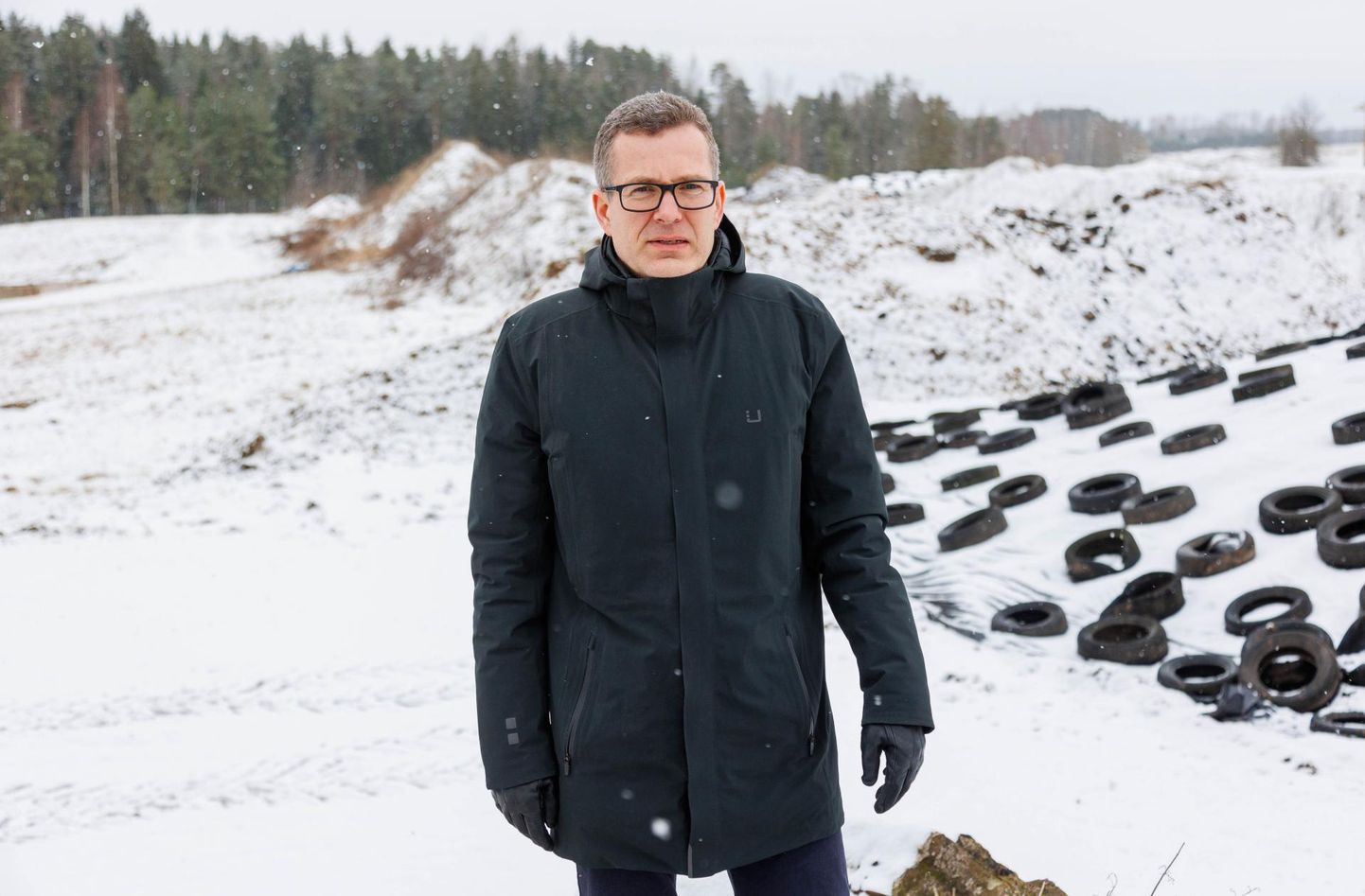 Agrone OÜ juhatuse liige Margus Muld Aarna farmi territooriumil, kuhu ettevõte kavandab biogaasitehase rajamiseks ligemale 16-miljonilist investeeringut.