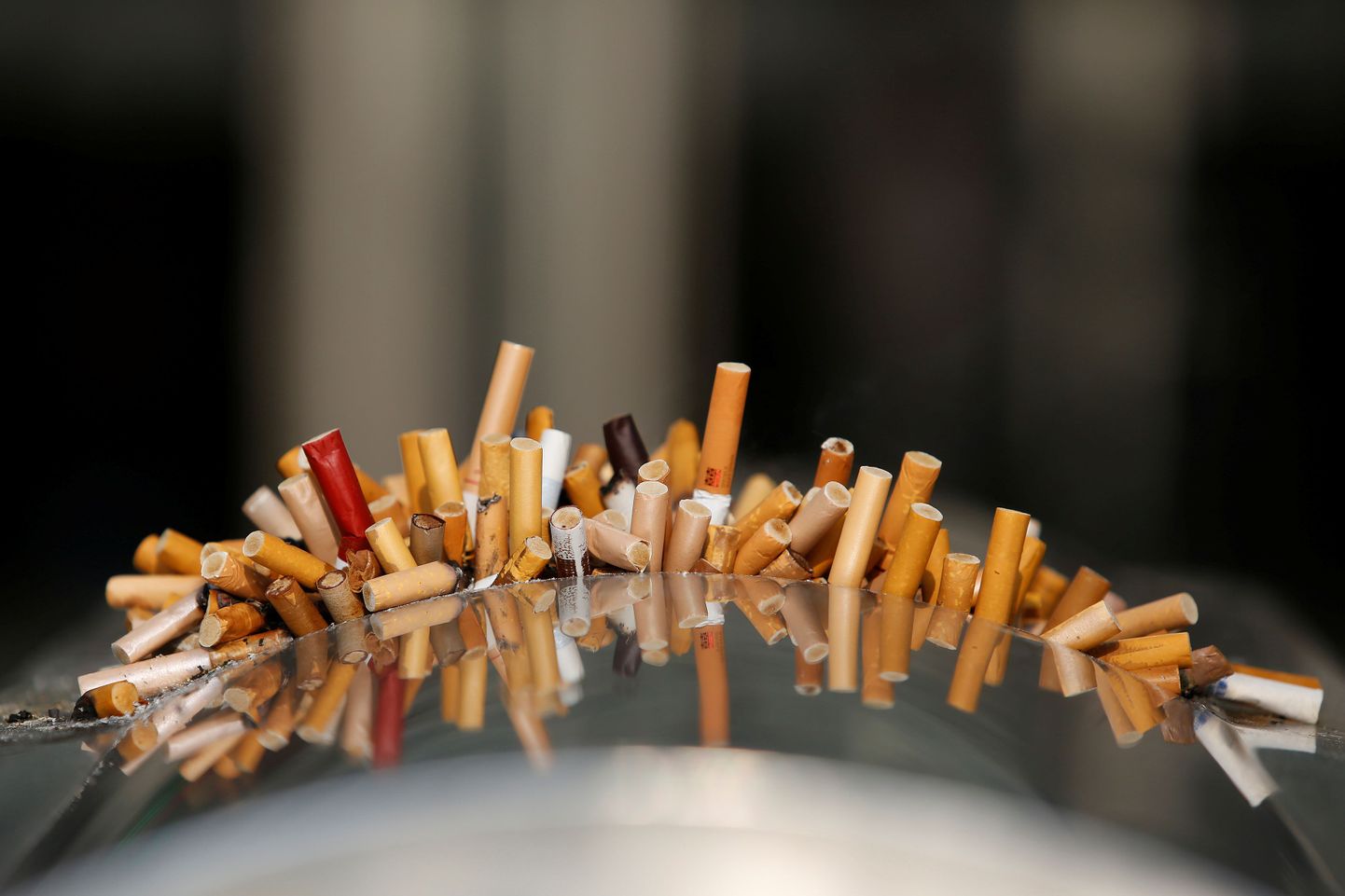 Värske uuring näitab, kui palju mutatsioone sigarettide suitsetamine erinevates kudedes põhjustab.