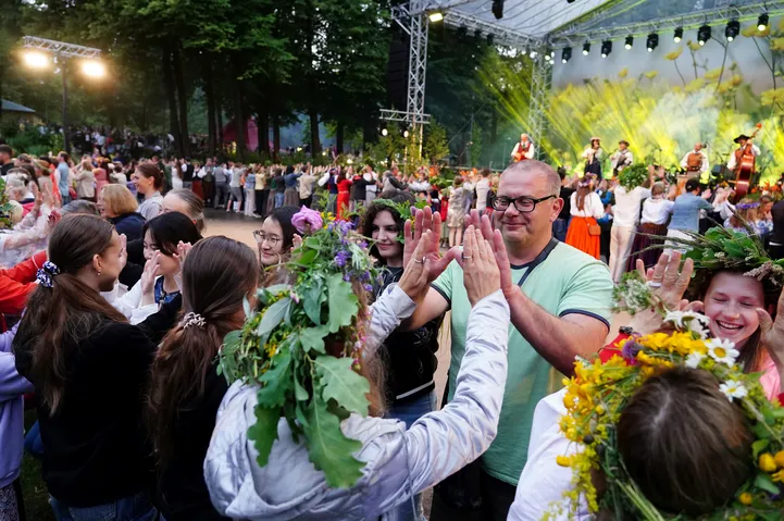 Tradicionālās Jāņu svinības Dzegužkalnā