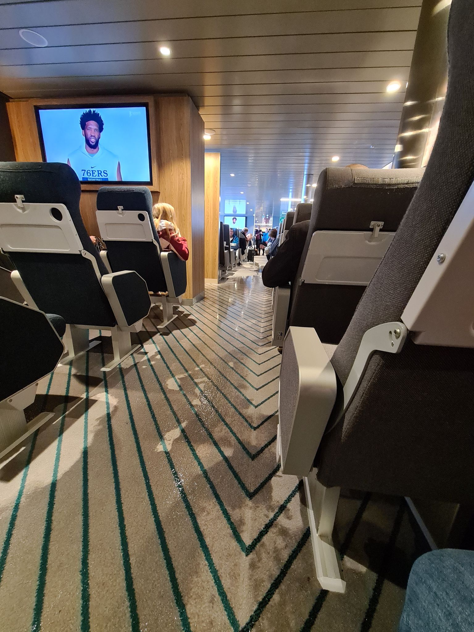 Tallinki lipulaeval MyStar hakkas laest vett voolama.