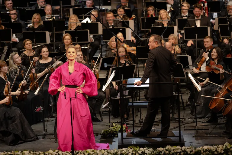 Operā izskanējis Elīnas Garančas solokoncerts