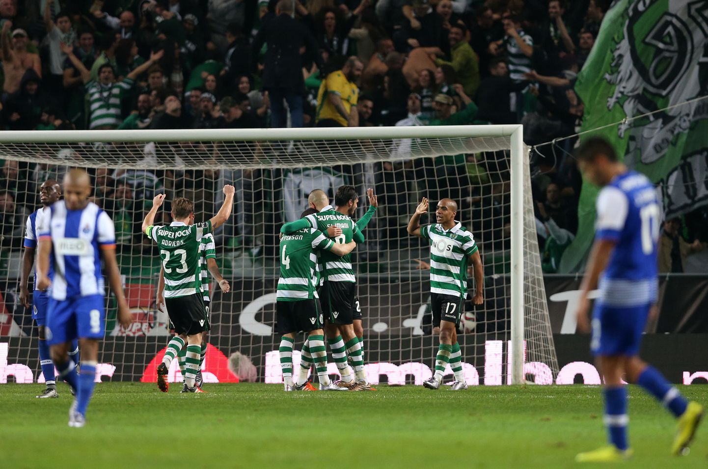 Sportingu mängijad võisid eile rõõmustada, Porto omad olid omakorda nukrad.