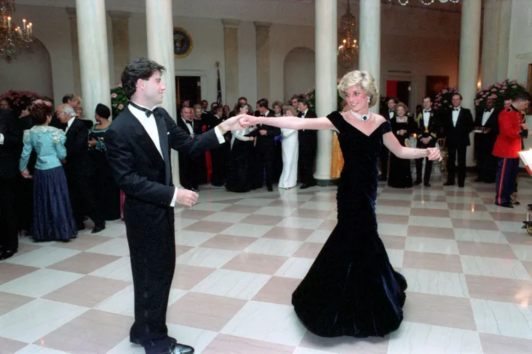 Printsess Diana ja John Travolta 1985. aastal Valges Majas / Scanpix