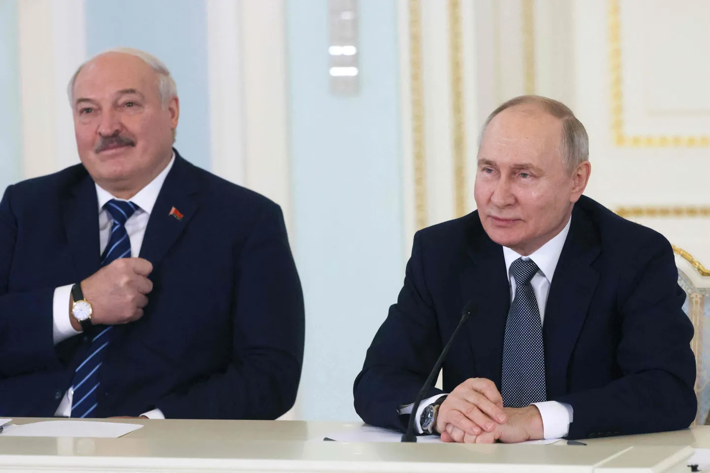 Venemaa president Vladimir Puting koos Valgevene ametikaaslase Aljaksandr Lukašenkaga osalemas videosilla teel Antarktikas asuva jaama Vostok uue talvituskompleksi avamistseremoonial 28. jaanuaril 2024. aastal.