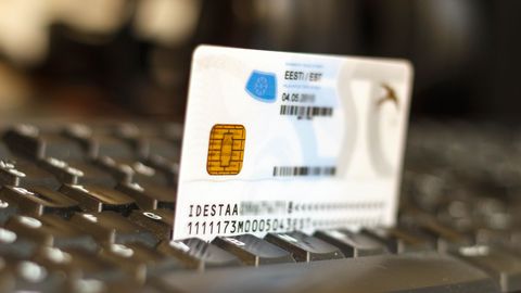 Новый кризис: с 1 июня сертификаты 12 500 ID-карт будут признаны недействительными