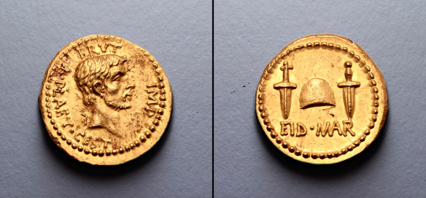 Julius Caesari mõrva tähistanud münt müüdi Londonis rekordhinnaga.