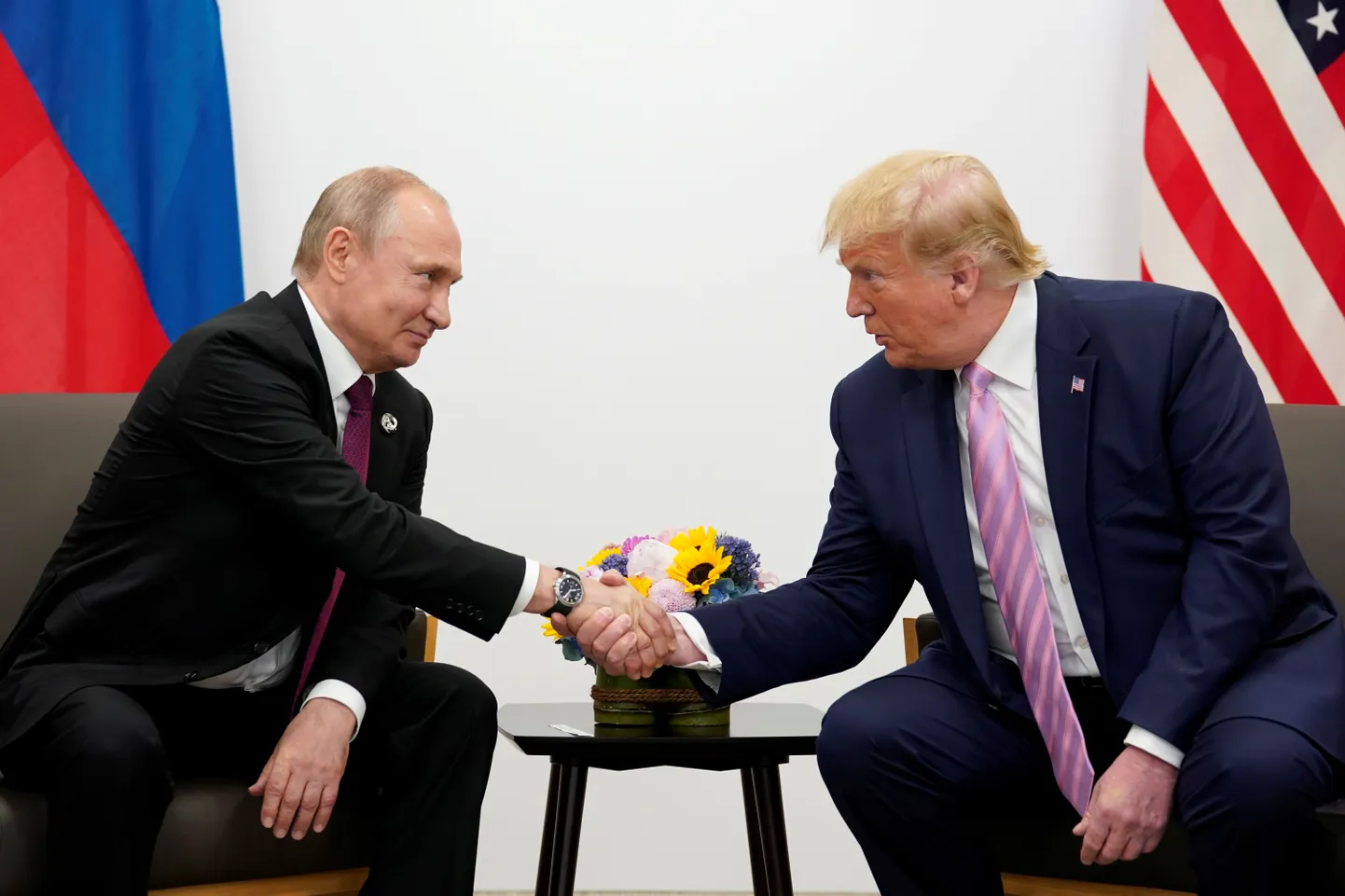 Владимир Путин и Дональд Трамп. Осака, июнь 2019 года.