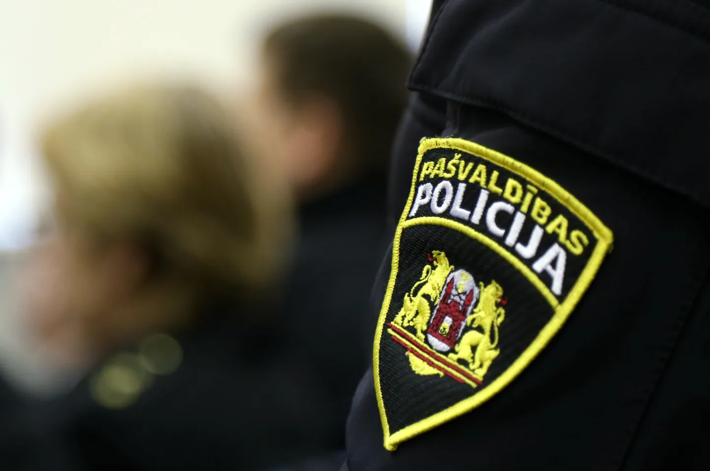 Rīgas pašvaldības policijas emblēma. Ilustratīvs attēls.