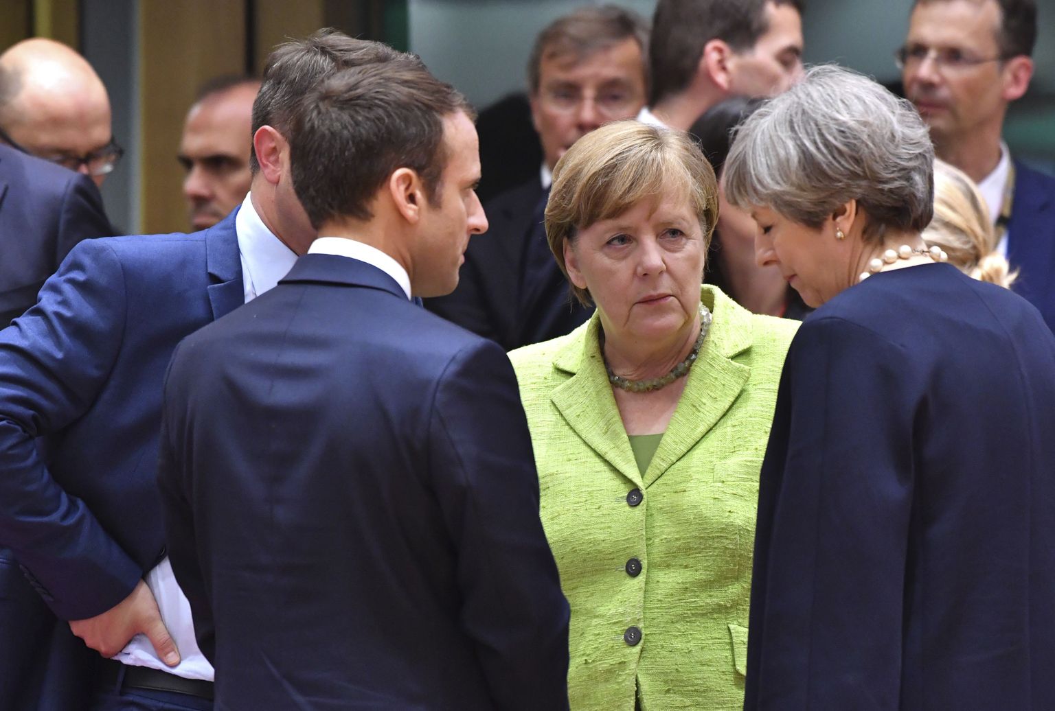 Emmanuel Macron, Angela Merkel ja Theresa May