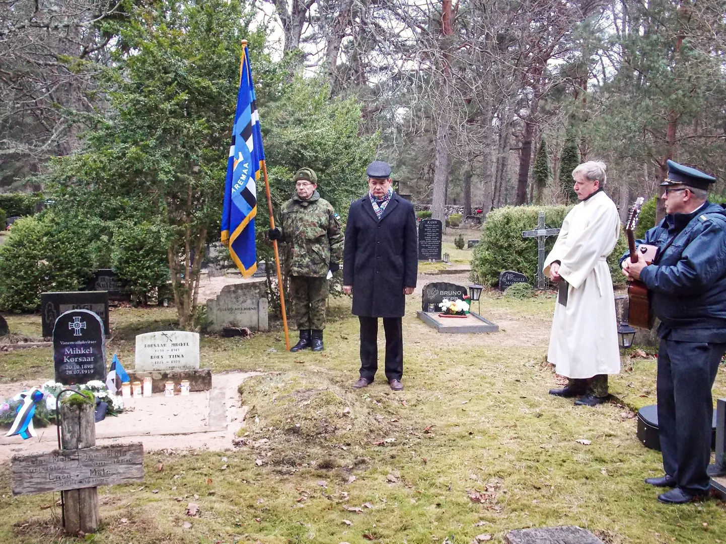 Mälestades langenuid: Paul Aav, Kristjan Moora, Tõnu Veldre ja Jaen Teär.