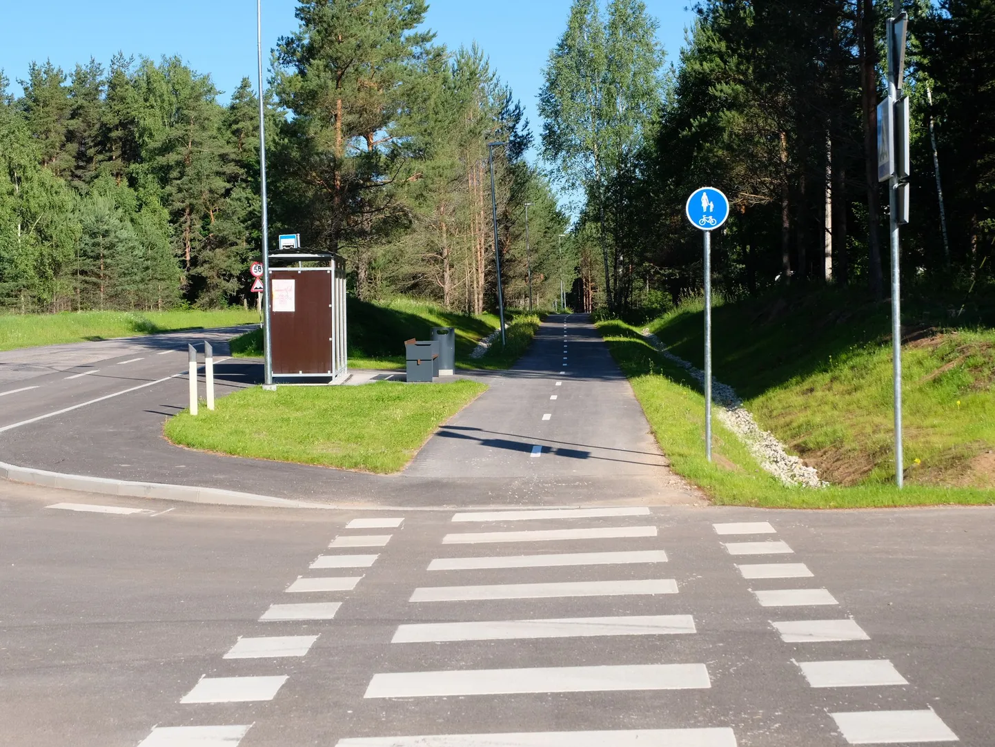 Kergliikustee valminud pikendus Toogipalus