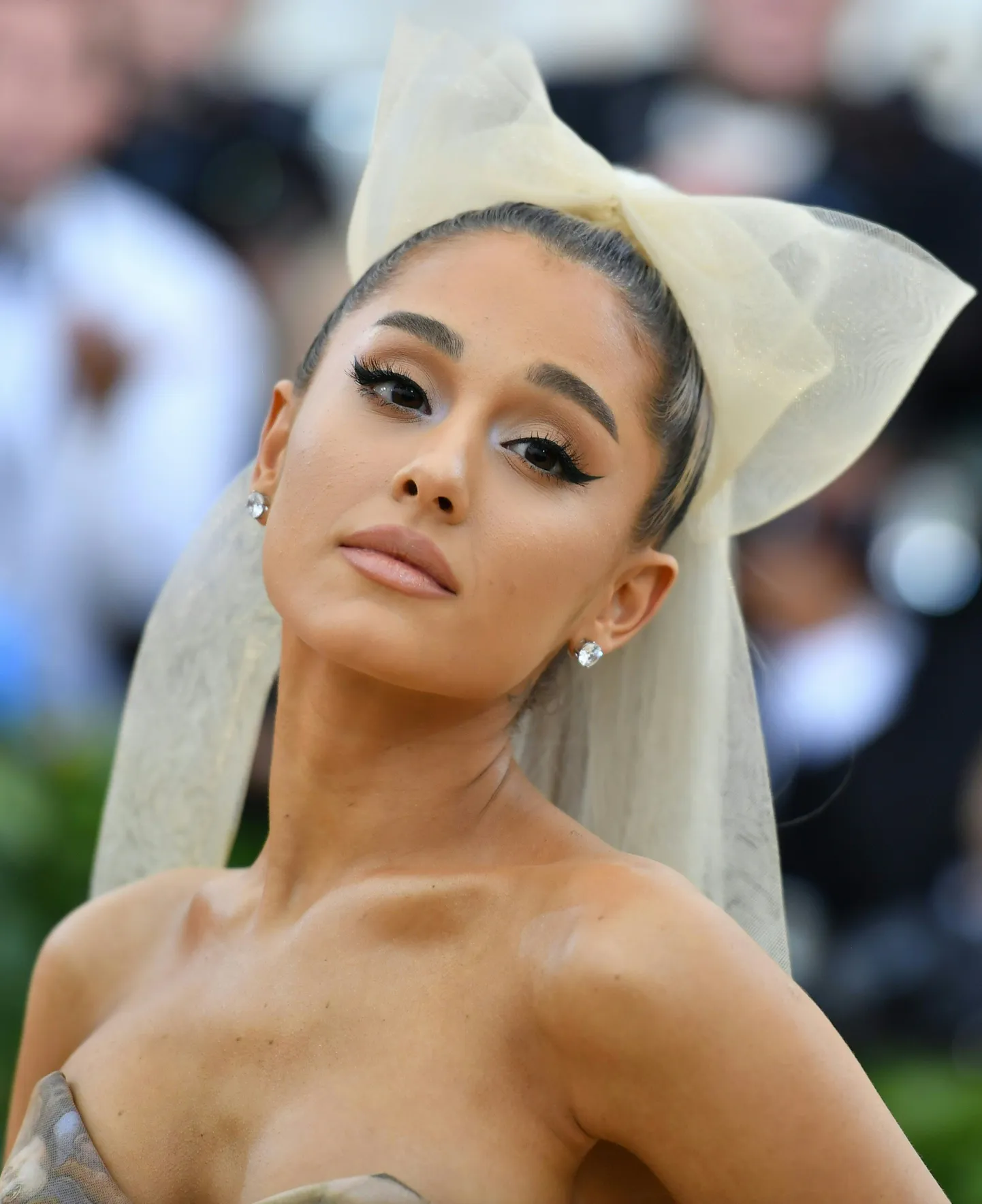 Ariana Grande.