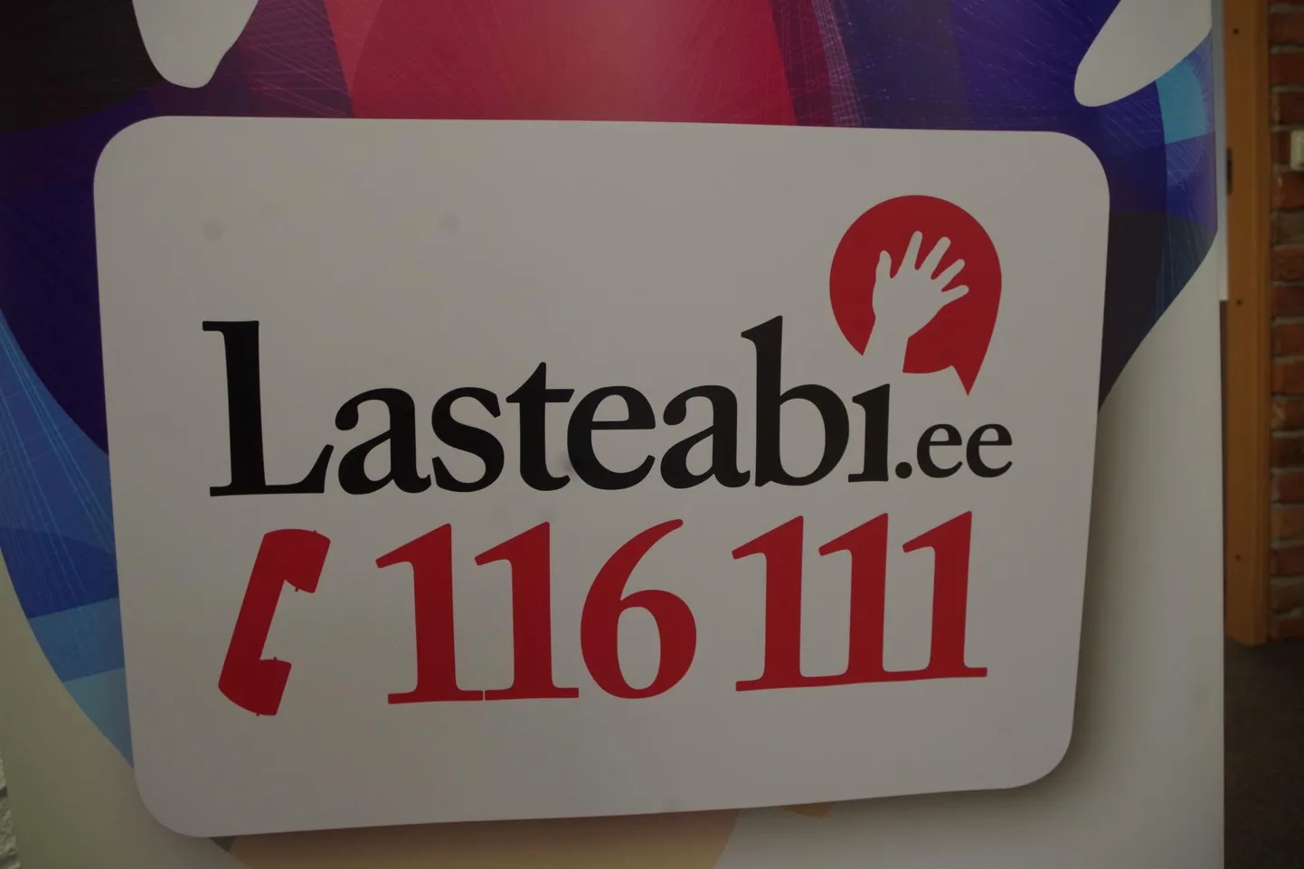 Lasteabi telefon.